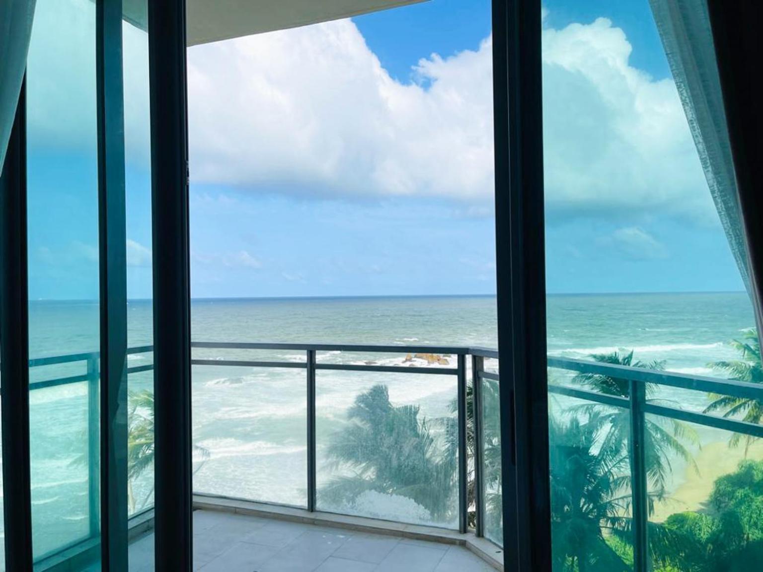 Hasara Oceanfront Apartments Galle Extérieur photo