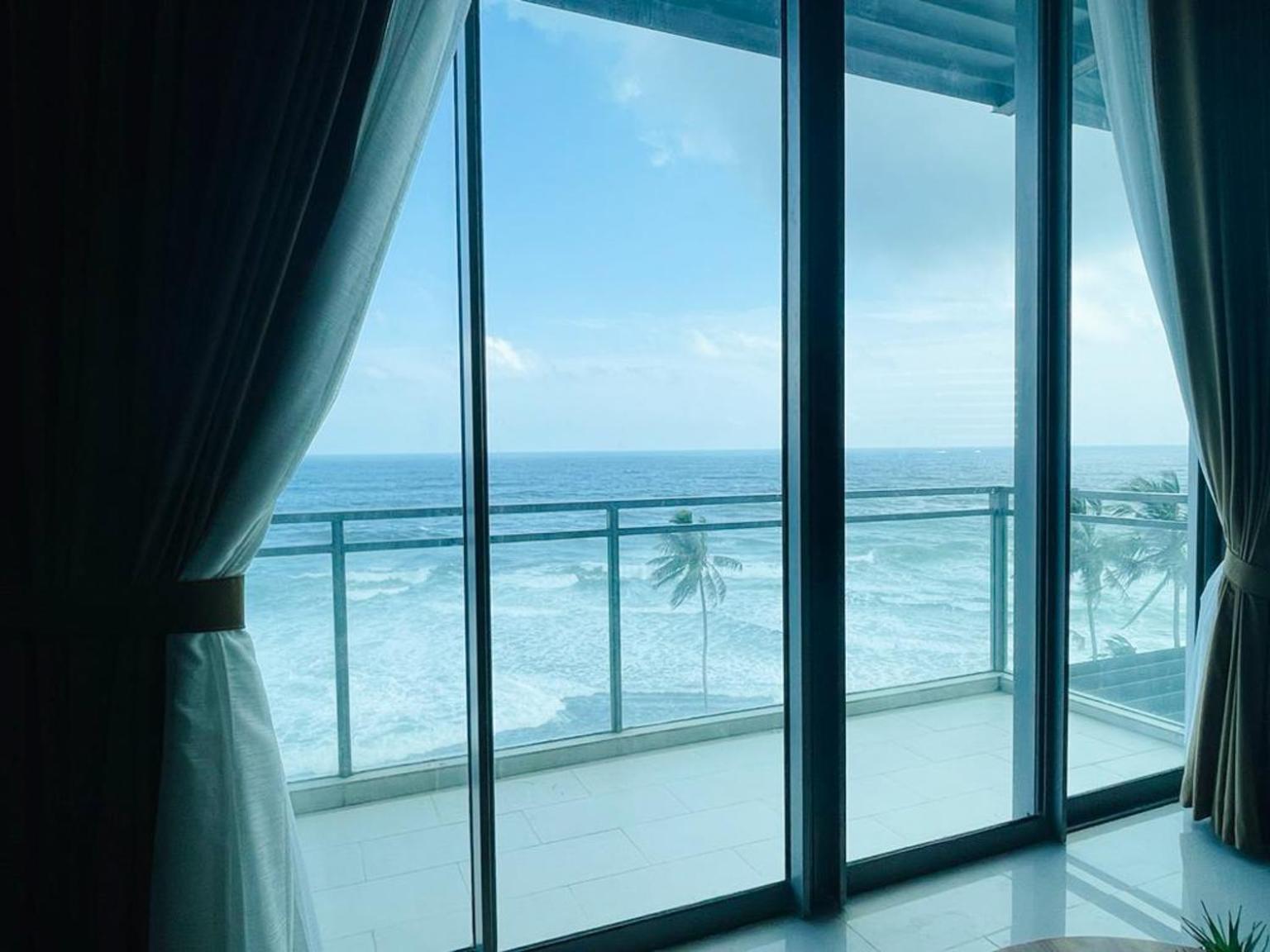 Hasara Oceanfront Apartments Galle Extérieur photo